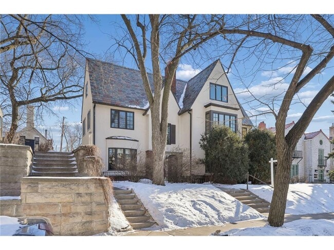 Photo - 1721 Humboldt Ave S