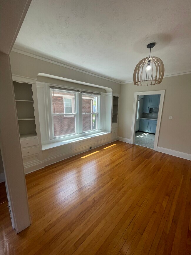 Photo - 2172 Bunts Road Unidad 2172 Bunts down