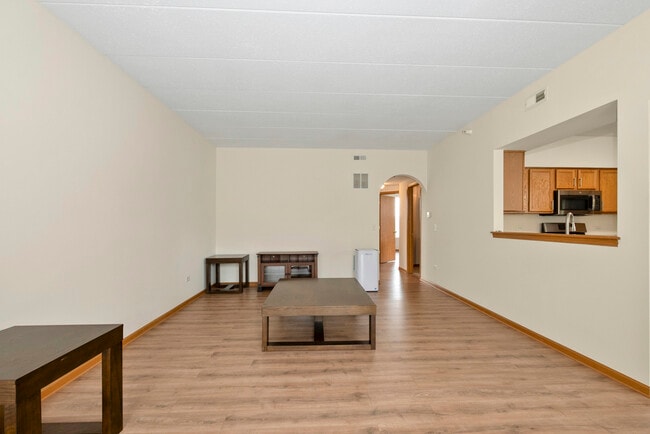 Photo - 16641 Liberty Cir Unit 2S