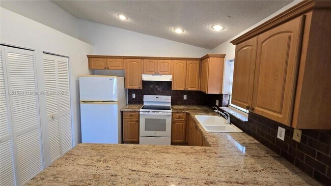 Building Photo - 3802 NW 122nd Terrace