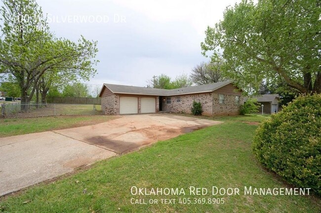 Building Photo - 400 W Silverwood Dr Rental
