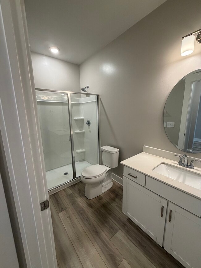 Photo - 201 Woodhouse Way