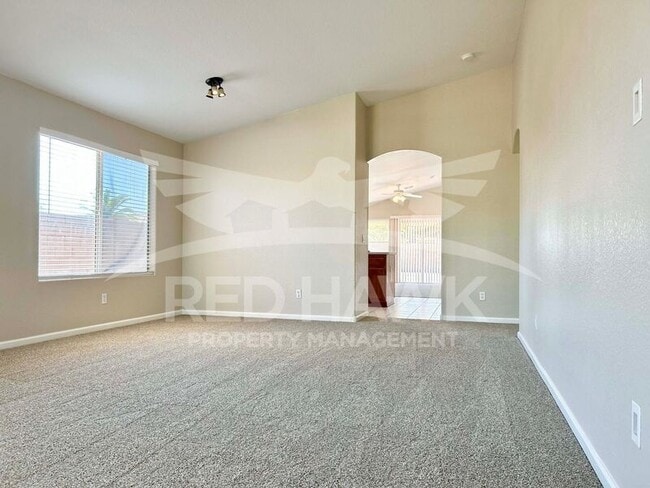 Photo - 437 W San Angelo St