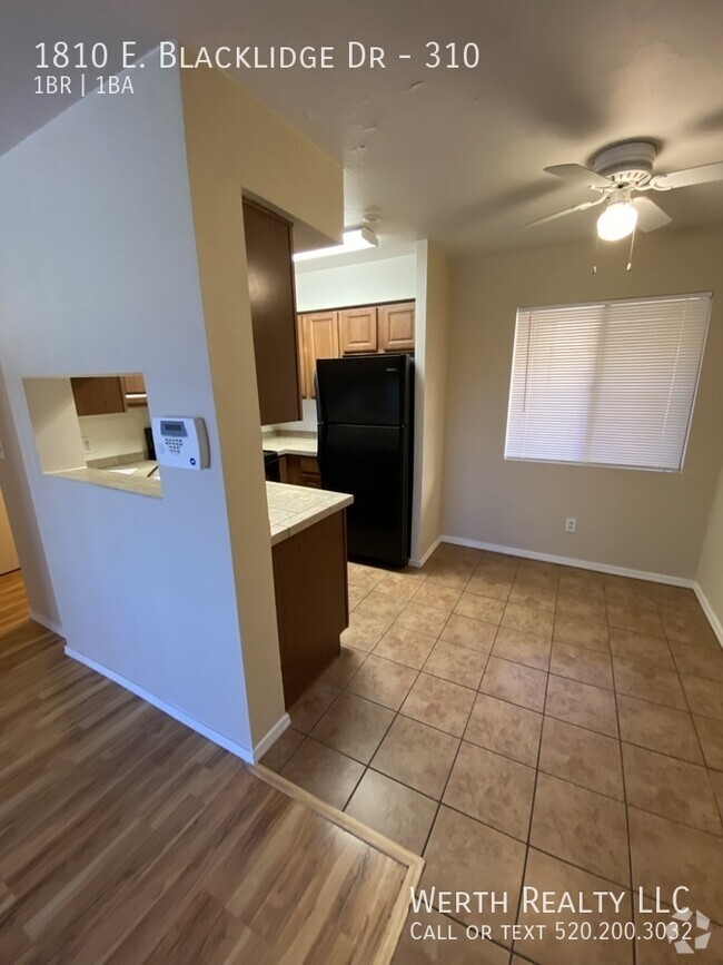 Building Photo - 1 Bedroom, Gated Community, Off of Campbel... Unit 310 Rental