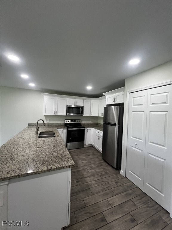 Building Photo - 1306 W 12th St Rental