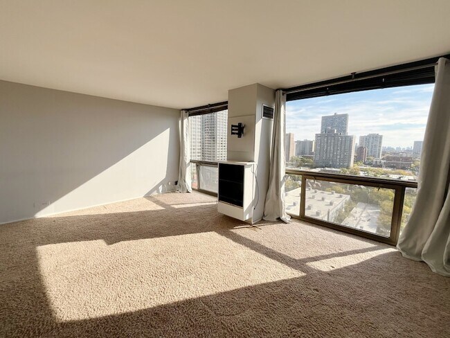 Photo - 4343 N Clarendon Ave Unidad 1501