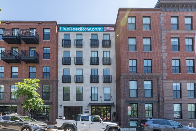 Foto alternativa - Reed Row