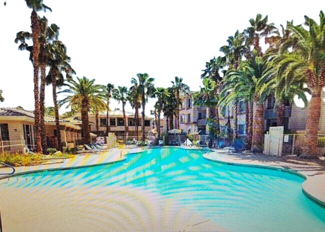 Photo - 7119 N Durango Dr