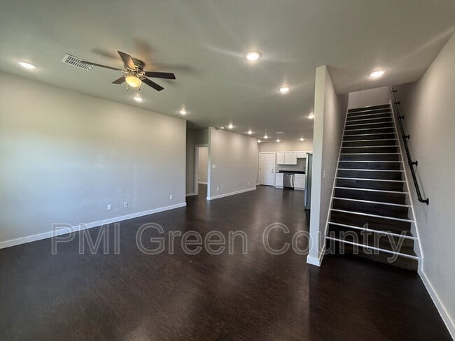 Photo - 13523 S Mingo Rd