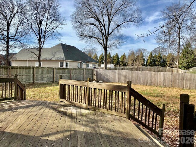 Photo - 3307 Creek Trail Rd