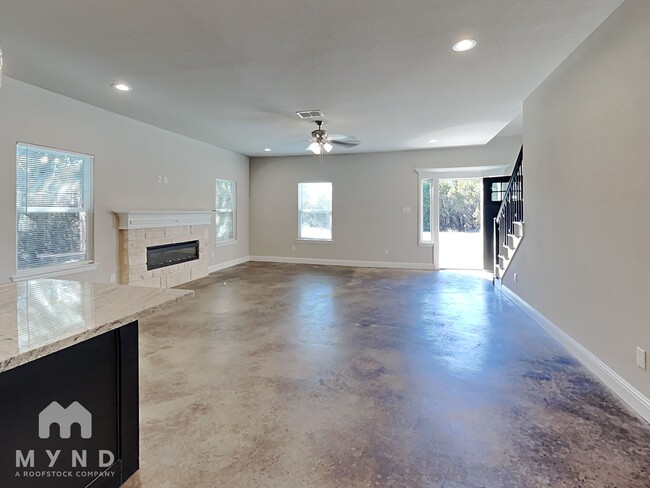 Photo - 5711 Barkridge Dr