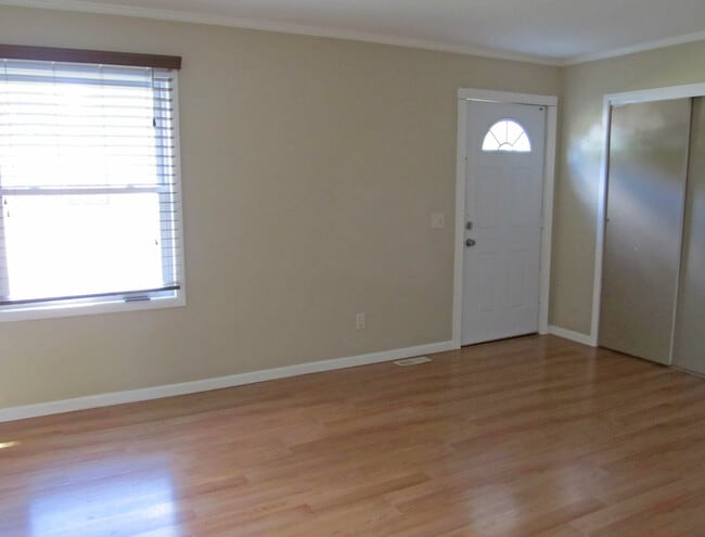 Photo - MOVE IN SPECIAL 3 Bedroom 1.5 Bath Ranch in Portage