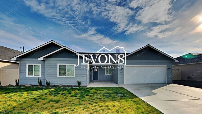 Step into your new residence, a charming s... - Step into your new residence, a charming s... House