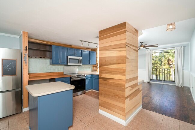 Photo - 1005 Bella Vista Blvd Unidad 133