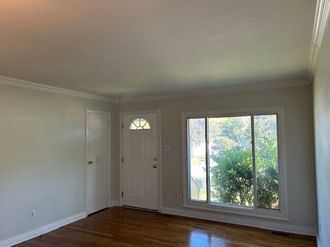 Photo - Charming 3BR Ranch Near Libbie & Grove | Hardwood Floors + Updated Kitchen