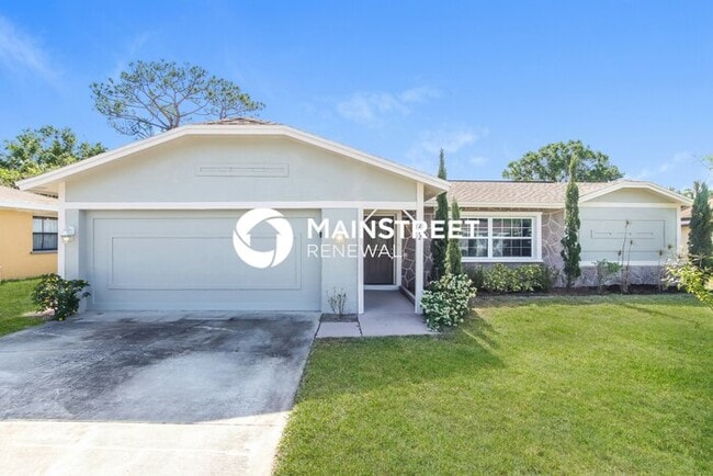 Building Photo - 3 Bedroom Pet-Friendly Home in Melbourne, FL with Main Street Renewal