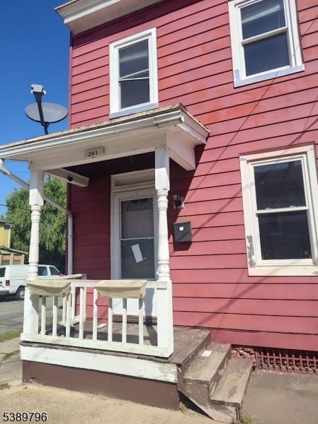 Photo - 241 Mercer St