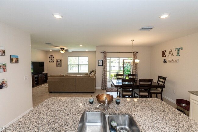Photo - 3109 Birchin Ln