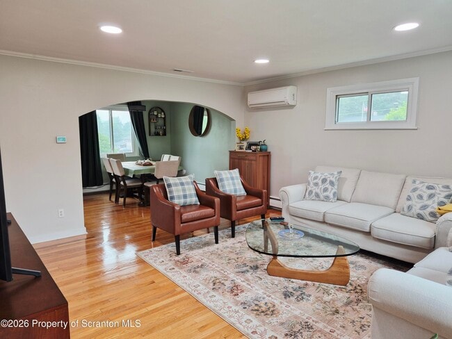 Photo - 139 Leach Hill Rd