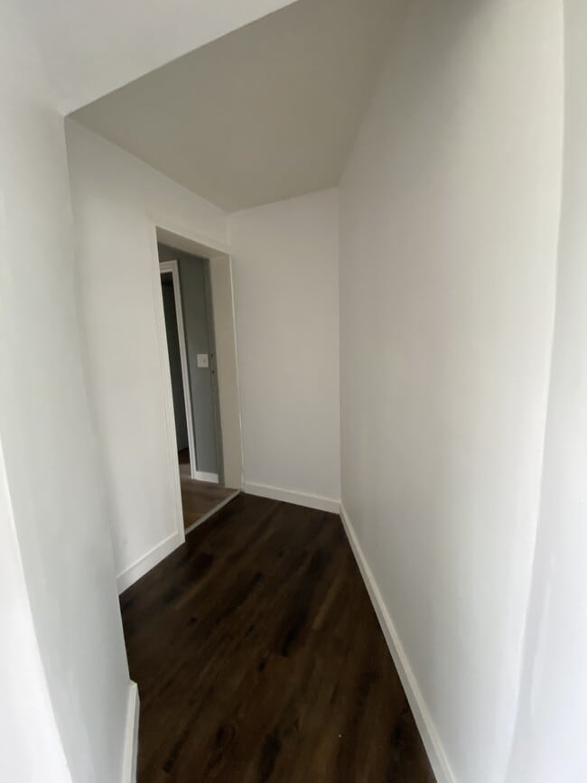 Photo - 174 N Buhl Farm Dr