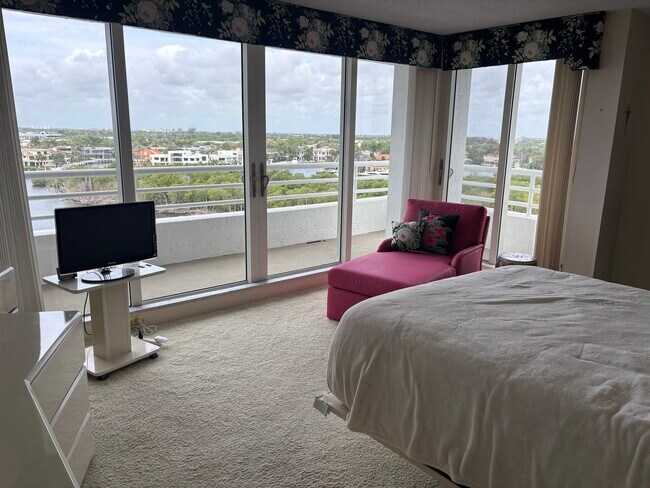 Photo - 4201 N Ocean Blvd Unit 809