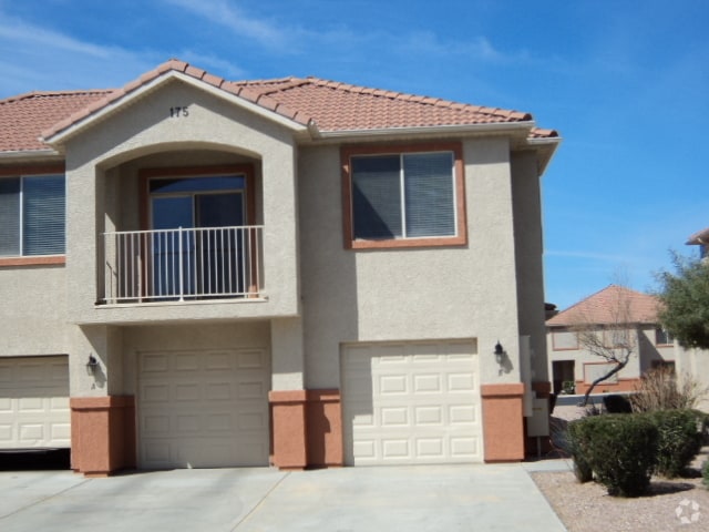Building Photo - 175 Shade Tree Ln Unit B Rental