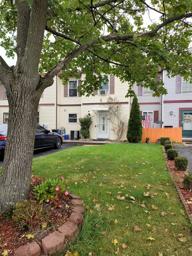 Photo - 69 Redbud Rd