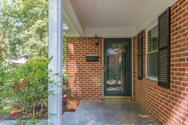 3408 Kirby Dr