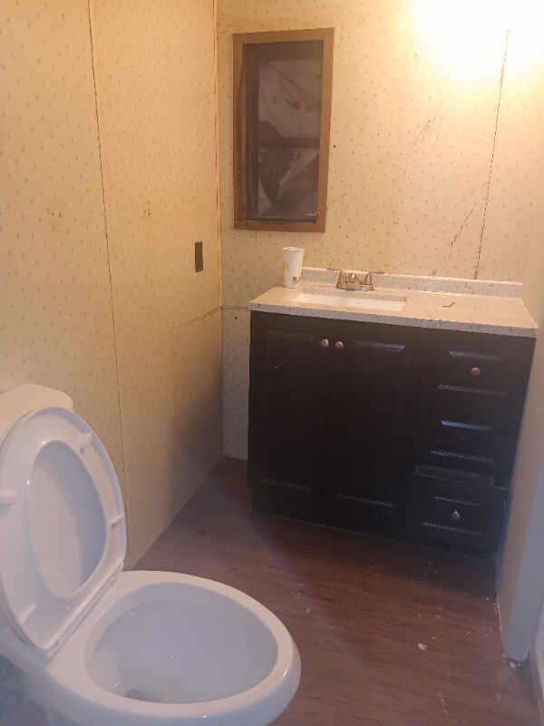 Photo - 305 Dowtin Ln