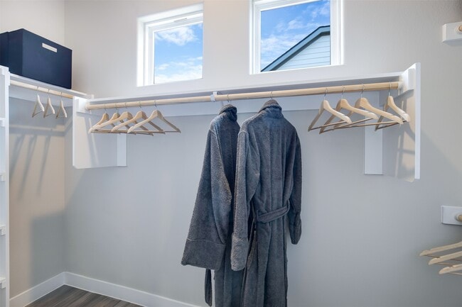 Photo - 7142 Rustle Rd
