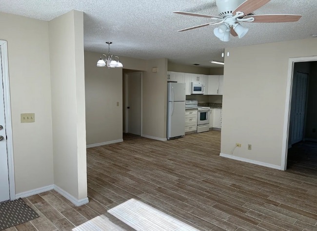 Photo - 500 37th Ave