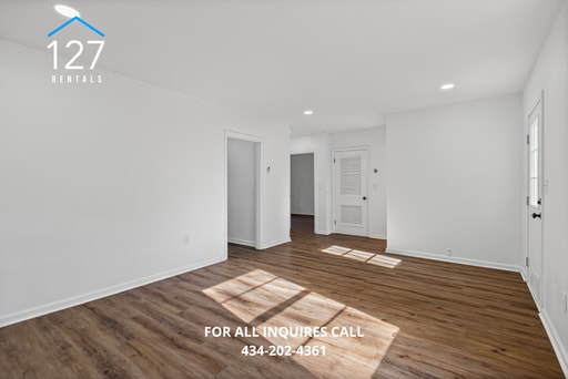 Photo - Newly Renovated 2 Bed / 1 Bath Apartment –... Unit Apartment 2