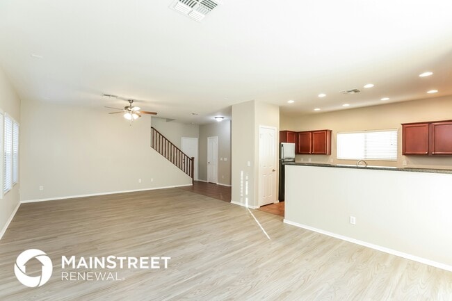 Photo - 9519 N 81st Dr