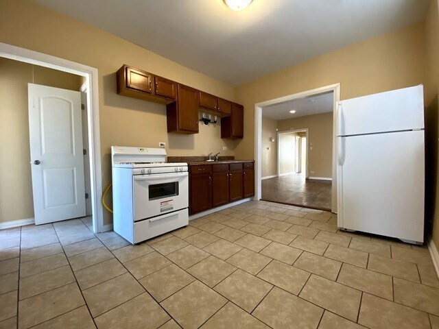 Photo - 8236 S Ellis Ave Unit 3