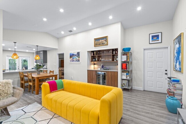 Photo - 2474 Bedford Mews Dr