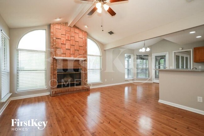 Photo - 1691 Ponce De Leon Ct
