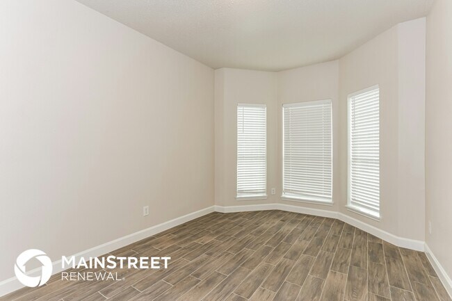 Photo - 1954 Pin Oak Ln