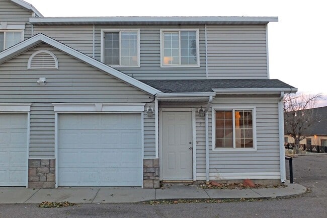 Building Photo - 293 E Cobblecreek Dr Unit 4
