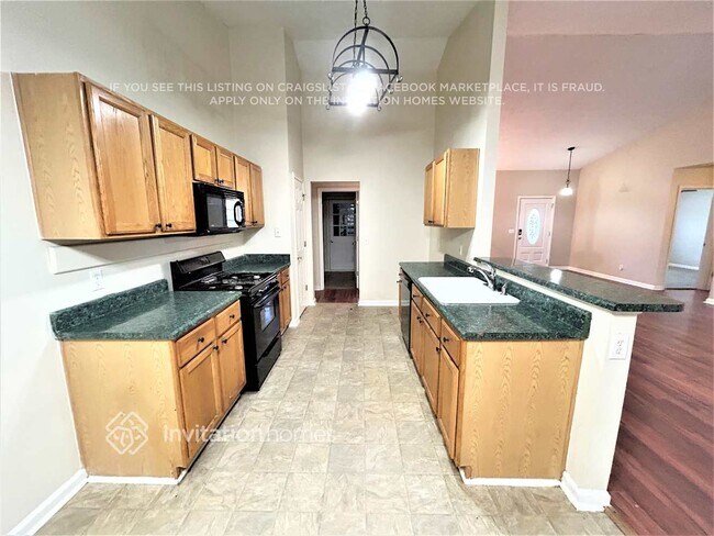 Photo - 406 Crested View Dr