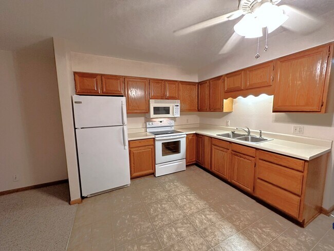 Photo - 780 Main St Unit A3