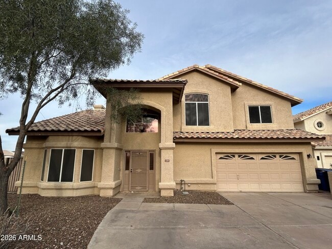 Building Photo - 1210 E Briarwood Terrace