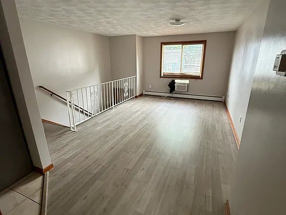 11-15 Burns St Unit 2