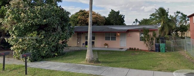 Building Photo - 10475 SW 173rd Terrace Unit 10475