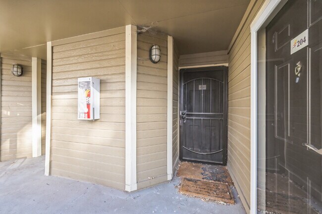 Photo - Beautiful Remodeled 2 Bedroom/2 Bathroom Condo is DTC! Unit C208