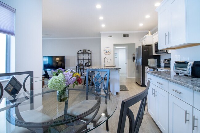 Photo - Fully Furnished - 2 bed 2 Bath villa - South Sarasota