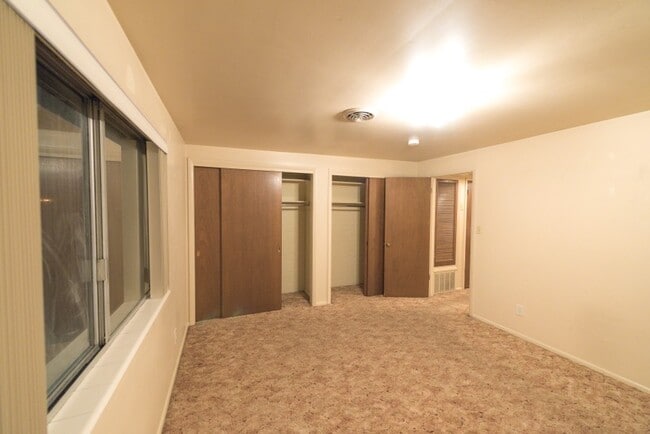 Photo - 665 600 W Unit 1