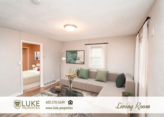 Photo - 1417 S Van Eps Ave