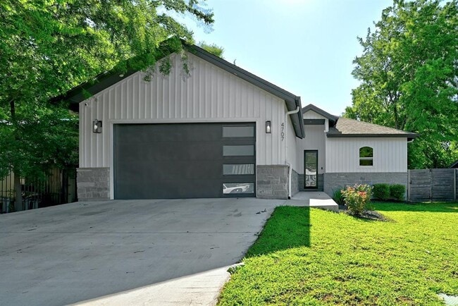Building Photo - 4707 Craigwood Dr Rental