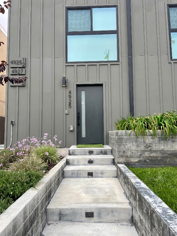 Photo - 4925 Kester Ave