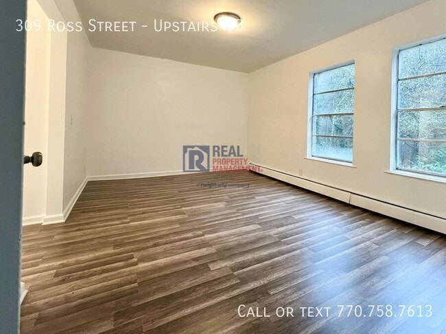 Photo - 309 Ross St NE Unit B